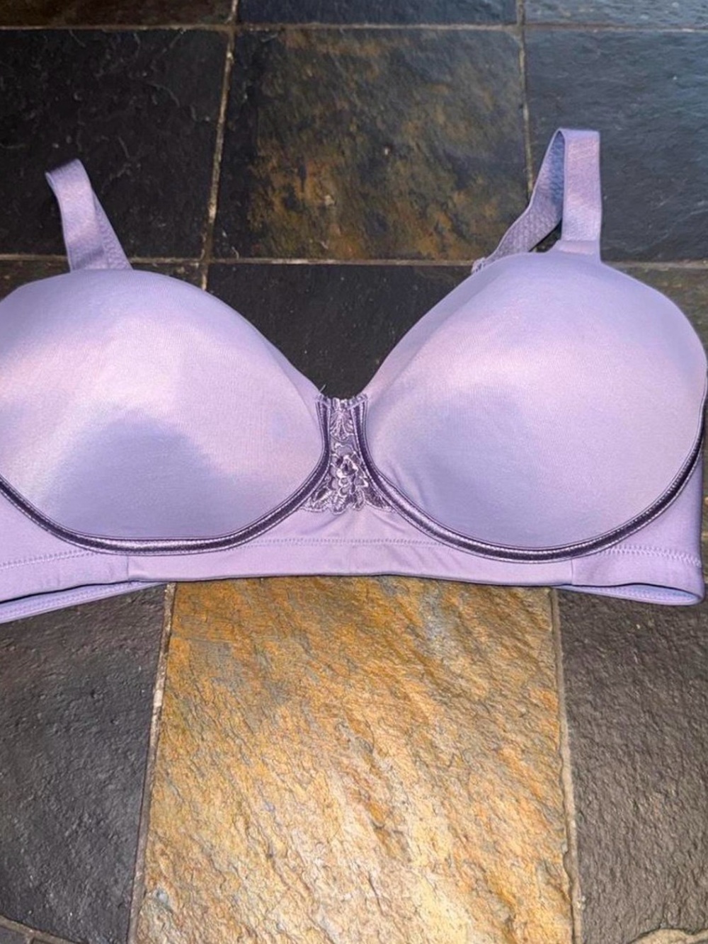 Vanity Fair Lavender Light-Padded Underwire Bra
